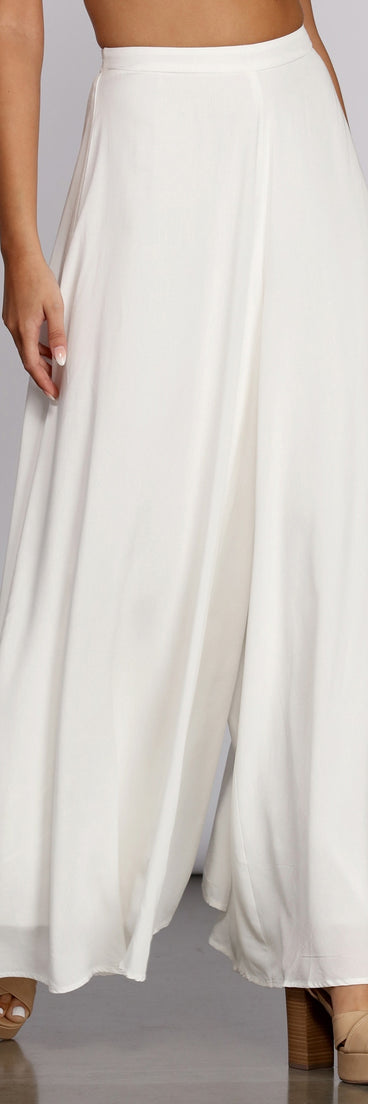 Go With Flow Palazzo Pants provides a stylish start to creating your best summer outfits of the season with on-trend details for 2023!