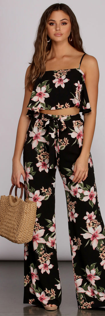 Total Tropics Tie Waist Pants