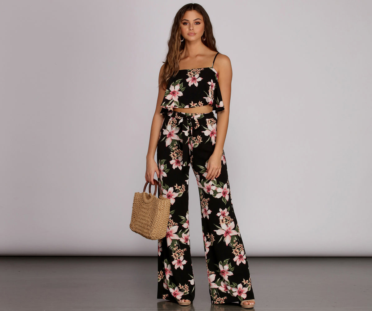 Total Tropics Tie Waist Pants