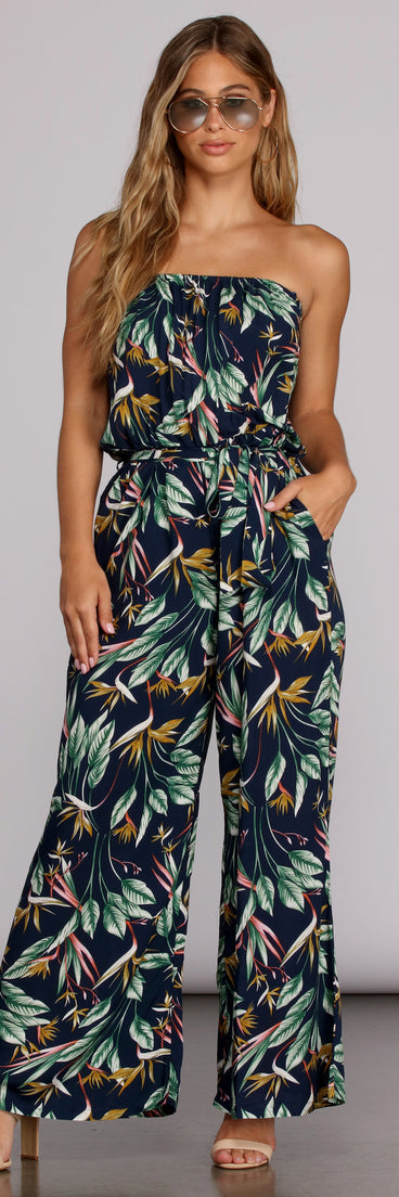 Leaf Through Wide-Leg Jumpsuit will help you dress the part in stylish holiday party attire, an outfit for a New Year’s Eve party, & dressy or cocktail attire for any event.