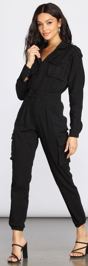 Suit Yourself Utility Cargo Jumpsuit will help you dress the part in stylish holiday party attire, an outfit for a New Year’s Eve party, & dressy or cocktail attire for any event.