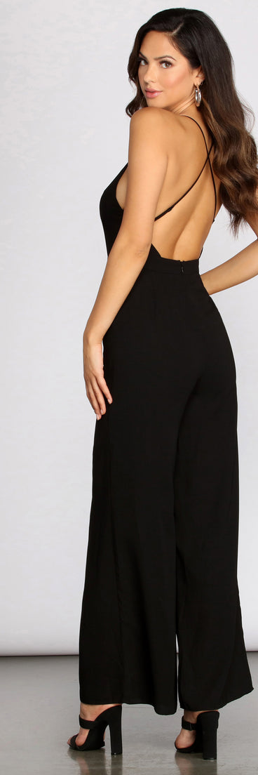 X Marks The Spot Cross Back Keyhole Jumpsuit provides a stylish start to creating your best summer outfits of the season with on-trend details for 2023!