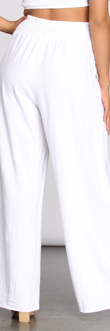 Day At The Hamptons Smocked Linen Pants provides a stylish start to creating your best summer outfits of the season with on-trend details for 2023!