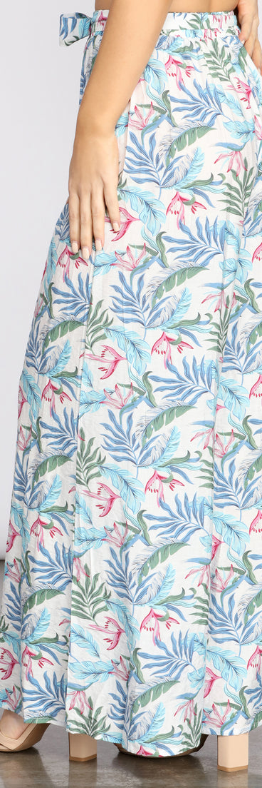 Vacay Queen Wide Leg Pants provides a stylish start to creating your best summer outfits of the season with on-trend details for 2023!