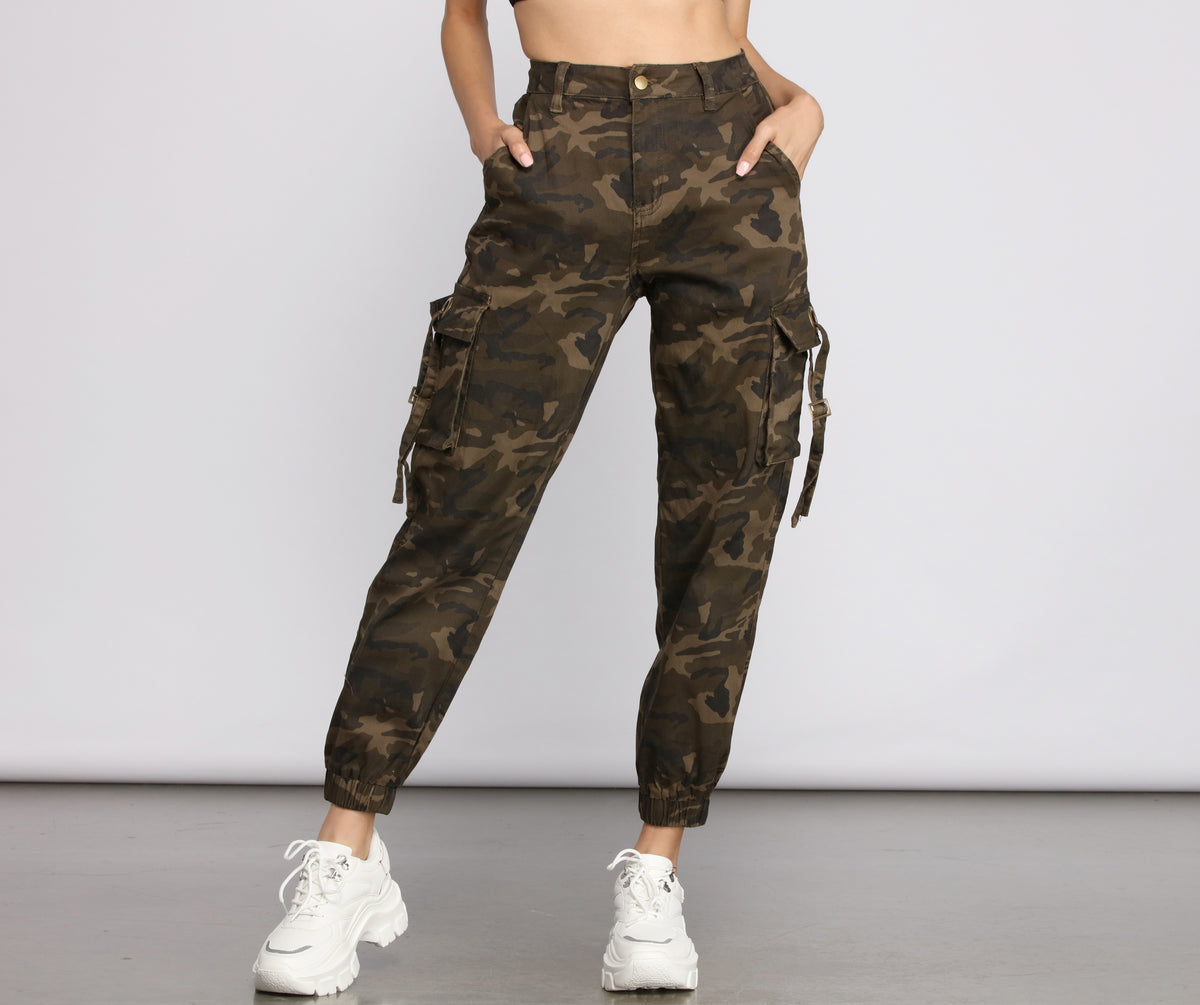 Casual Chic Cargo Jogger Pants & Windsor