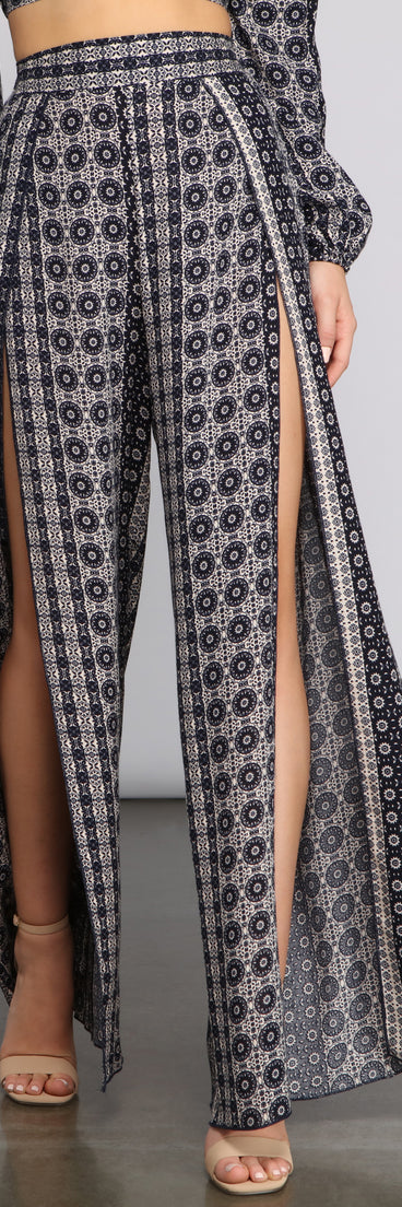 Bohemian Stunner Tulip Pants is a trendy pick to create 2023 festival outfits, festival dresses, outfits for concerts or raves, and complete your best party outfits!