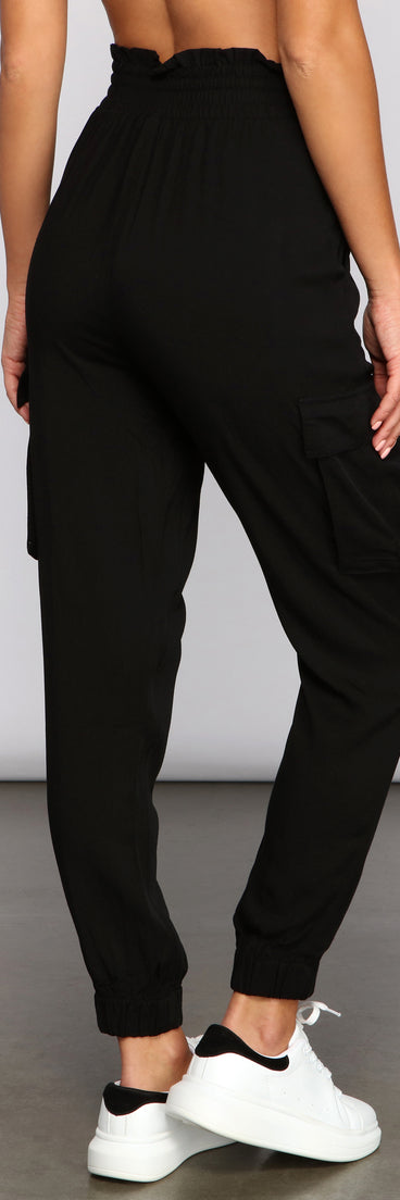 Trendy Moment Cargo Joggers provides a stylish start to creating your best summer outfits of the season with on-trend details for 2023!