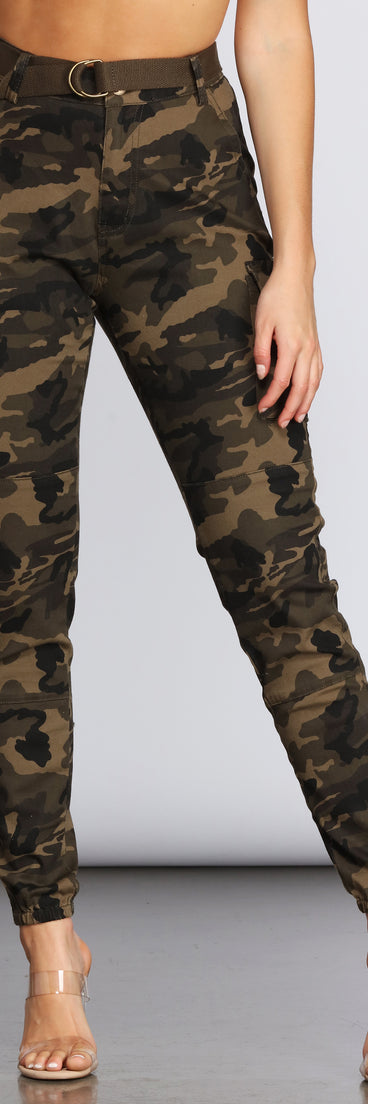 Off The Radar Camo Pants provides a stylish start to creating your best summer outfits of the season with on-trend details for 2023!