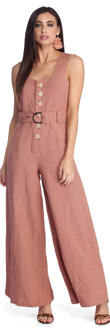 Button Detail Wide Leg Jumpsuit will help you dress the part in stylish holiday party attire, an outfit for a New Year’s Eve party, & dressy or cocktail attire for any event.