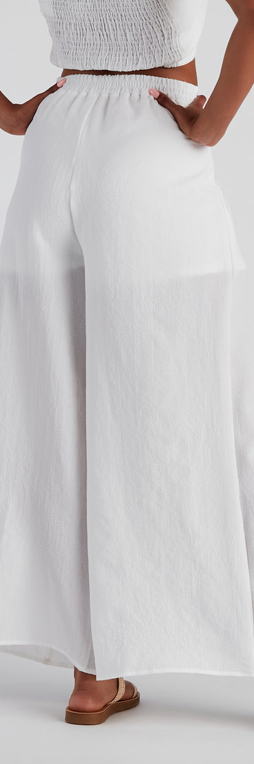 Made For You High Rise Palazzo Pants provides a stylish start to creating your best summer outfits of the season with on-trend details for 2023!