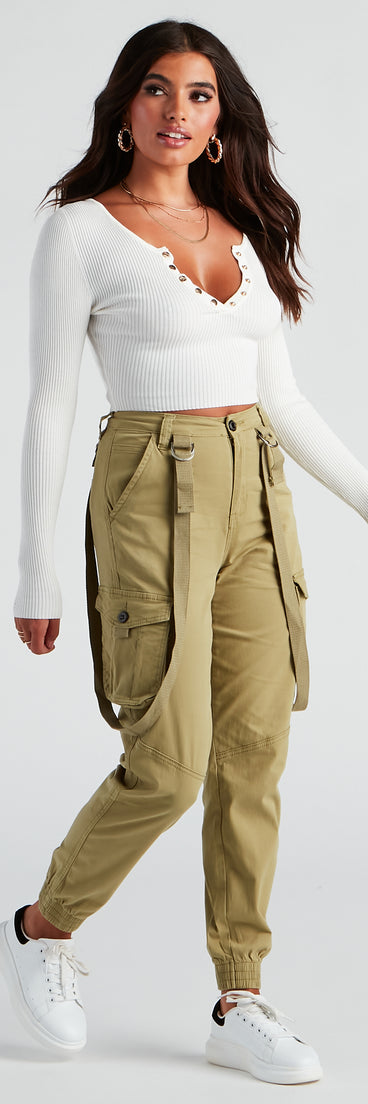 Precious Cargo High Rise Joggers provides a stylish start to creating your best summer outfits of the season with on-trend details for 2023!