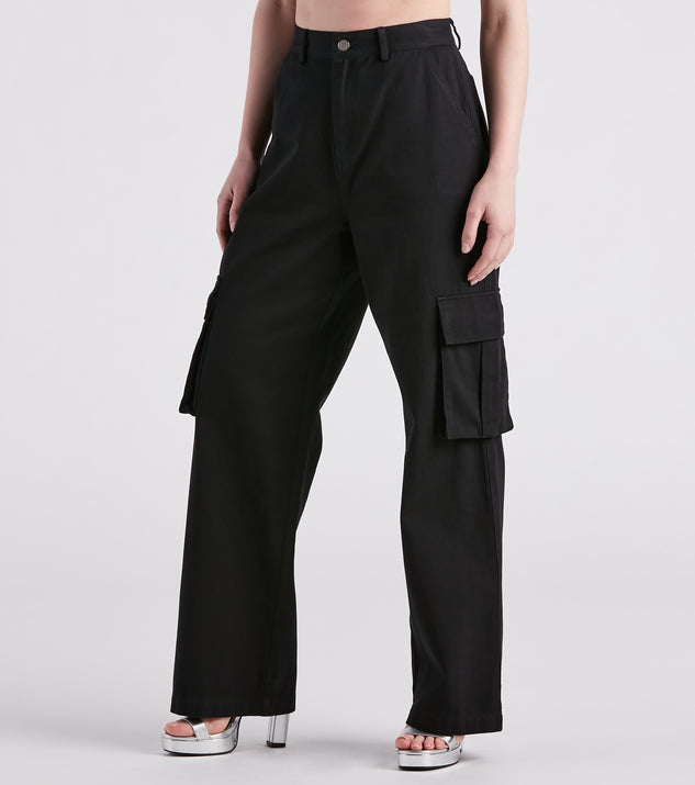 Serve Vibes High-Rise Cargo Denim Pants provides a stylish start to creating your best summer outfits of the season with on-trend details for 2023!
