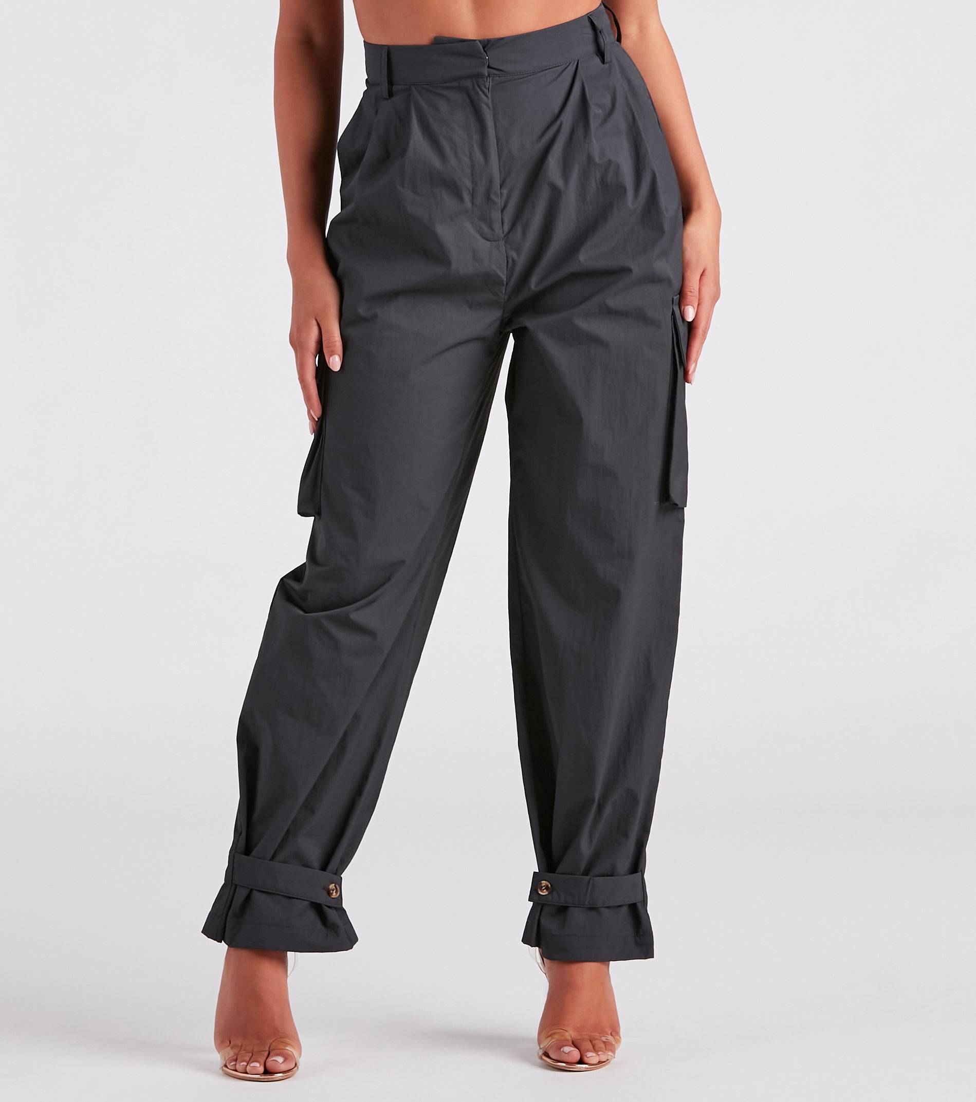 Weekend Style High-Rise Cargo Pants | Windsor
