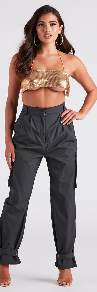 Weekend Style High-Rise Cargo Pants provides a stylish start to creating your best summer outfits of the season with on-trend details for 2023!