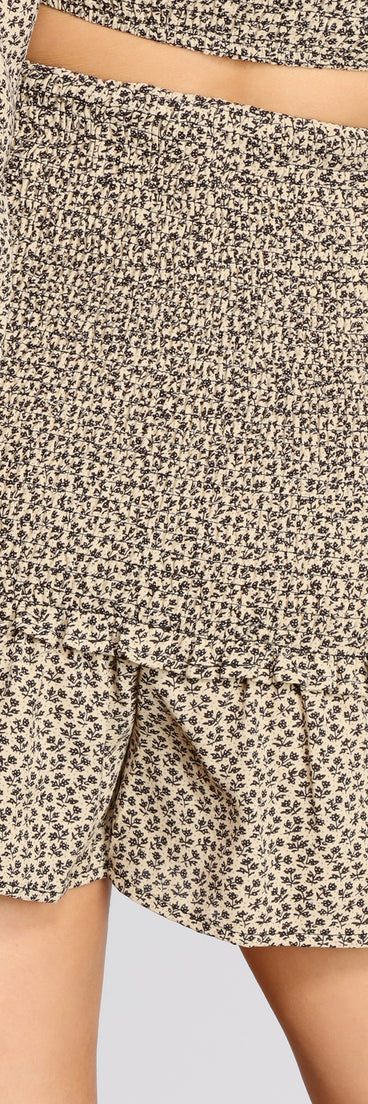 Feels Like Summer Smocked Shorts provides a stylish start to creating your best summer outfits of the season with on-trend details for 2023!