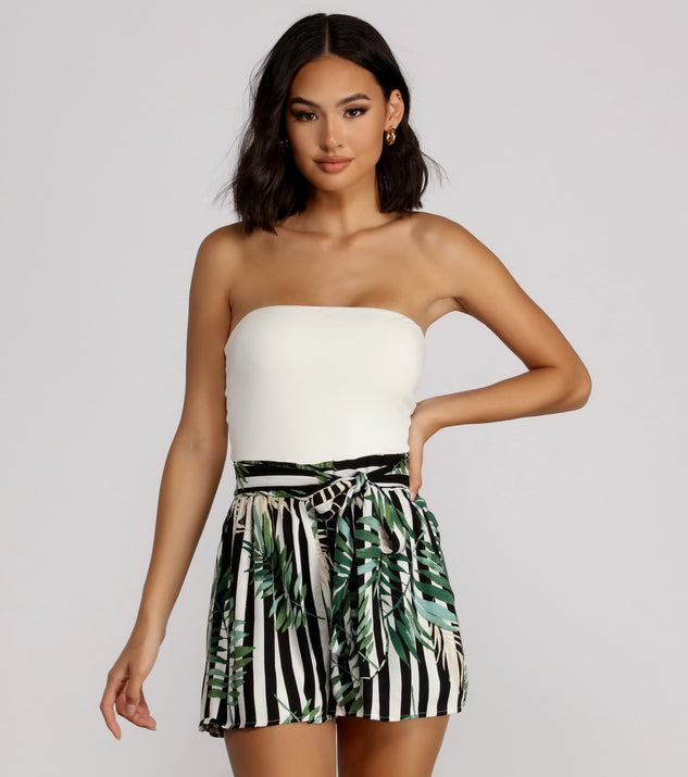 Tropical Escape Sleeveless Striped Romper provides a stylish start to creating your best summer outfits of the season with on-trend details for 2023!
