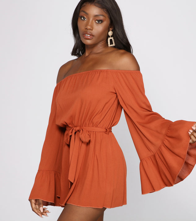 Boho Babe Flowy Tie-Front Romper provides a stylish start to creating your best summer outfits of the season with on-trend details for 2023!