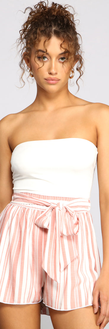 Stylish Stripes Strapless Romper provides a stylish start to creating your best summer outfits of the season with on-trend details for 2023!