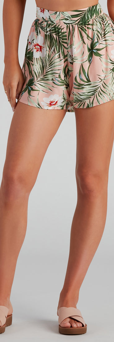 On Vacay Tropical Tiered Shorts provides a stylish start to creating your best summer outfits of the season with on-trend details for 2023!