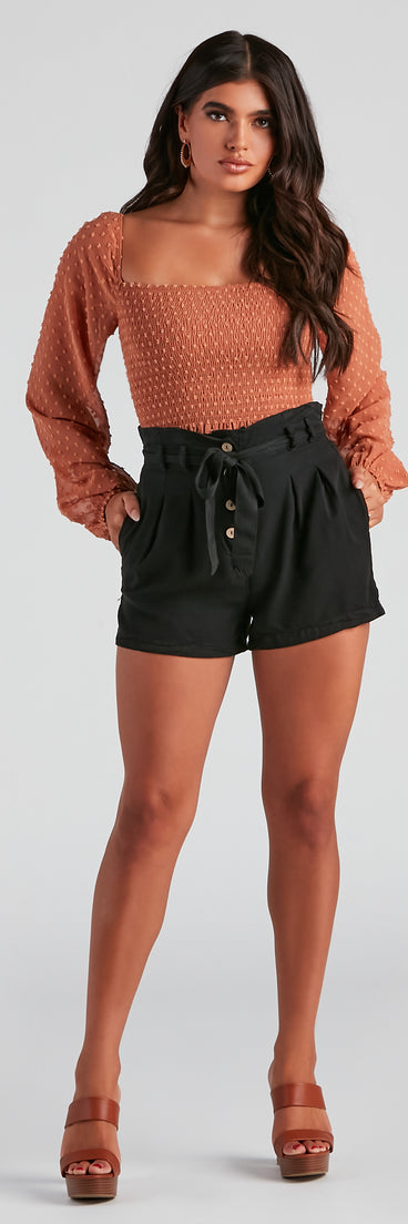 Press Pause Paper Bag Woven Shorts provides a stylish start to creating your best summer outfits of the season with on-trend details for 2023!