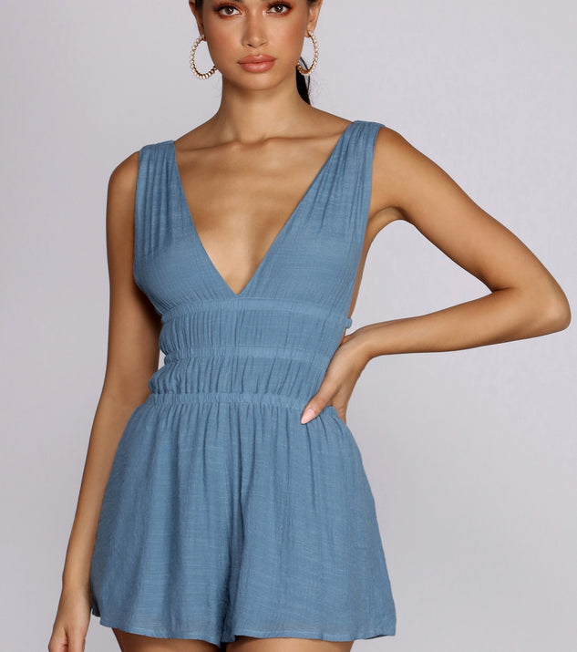 Making The Cutout Romper will help you dress the part in stylish holiday party attire, an outfit for a New Year’s Eve party, & dressy or cocktail attire for any event.