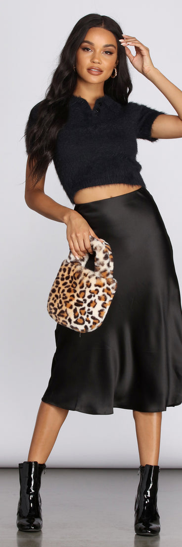 Minimalist Satin Midi Skirt provides a stylish start to creating your best summer outfits of the season with on-trend details for 2023!