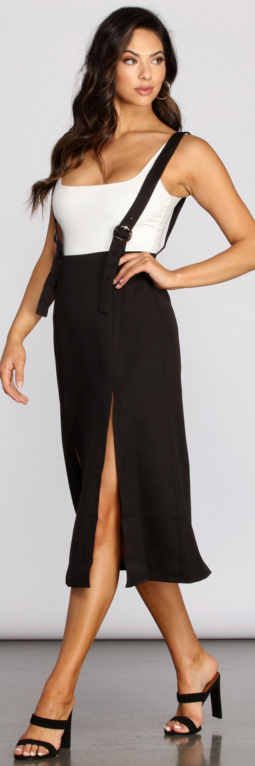 High Slit Suspender Midi Skirt provides a stylish start to creating your best summer outfits of the season with on-trend details for 2023!