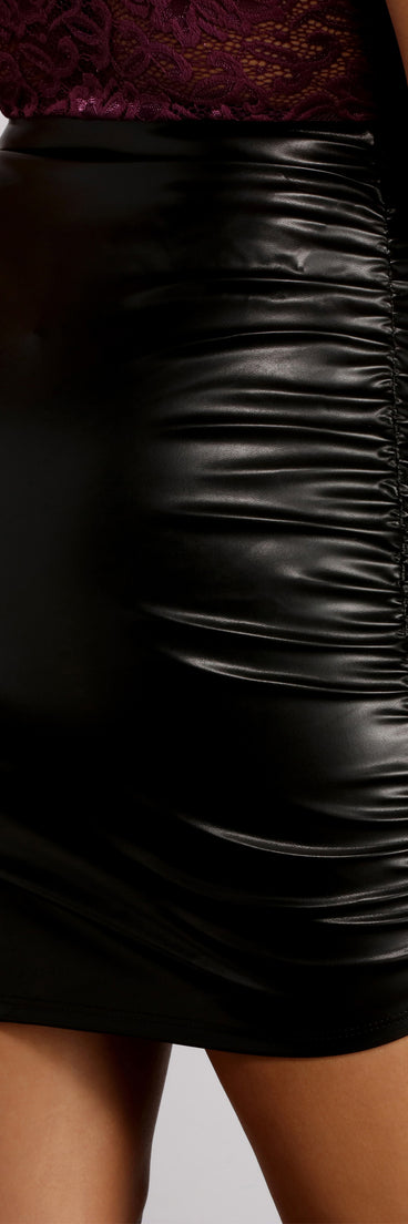 Ruched and Ready Mini Skirt provides a stylish start to creating your best summer outfits of the season with on-trend details for 2023!