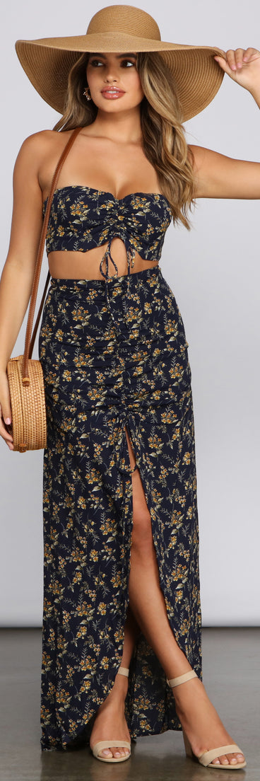 Ditsy Floral Ruffled Maxi Skirt provides a stylish start to creating your best summer outfits of the season with on-trend details for 2023!