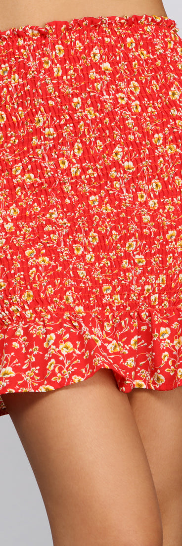 Such A Charmer Ditsy Floral Mini Skirt provides a stylish start to creating your best summer outfits of the season with on-trend details for 2023!