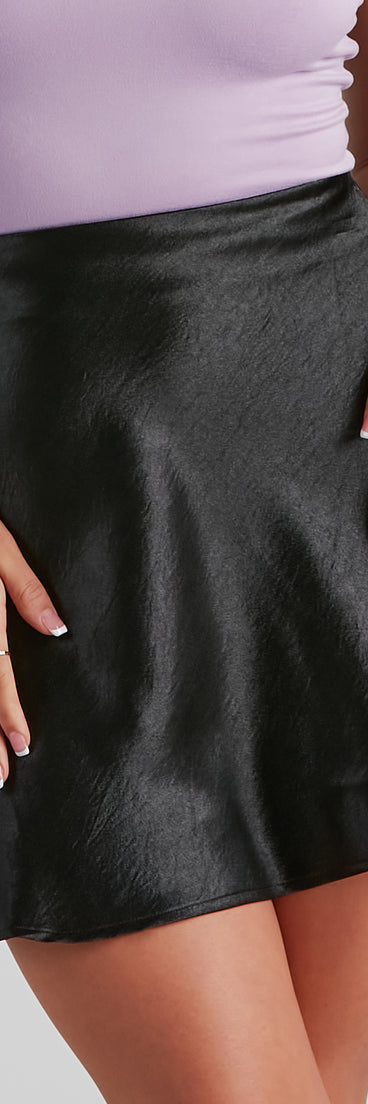 After Hours Satin Flare Mini Skirt is a trendy pick to create 2023 festival outfits, festival dresses, outfits for concerts or raves, and complete your best party outfits!