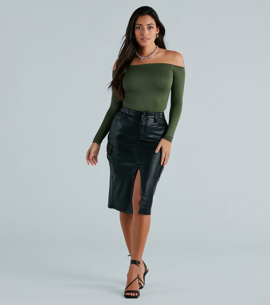 Chic Structure Faux Leather Cargo Midi Skirt