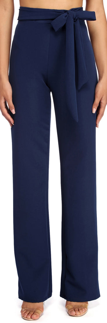 Stylishly Sealed Tie Waist Pants provides a stylish start to creating your best summer outfits of the season with on-trend details for 2023!