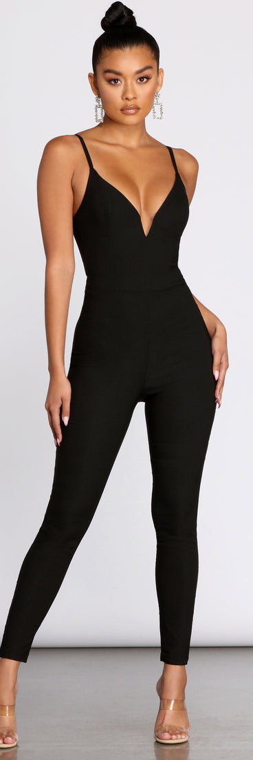 Sleek and Sophisticated Catsuit provides a stylish start to creating your best summer outfits of the season with on-trend details for 2023!