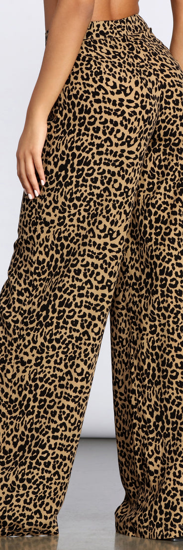 Leopard Print Wide Leg Dress Pants provides a stylish start to creating your best summer outfits of the season with on-trend details for 2023!