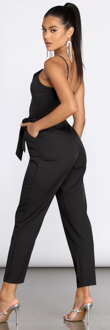 Classic Chic Tapered Jumpsuit provides a stylish start to creating your best summer outfits of the season with on-trend details for 2023!
