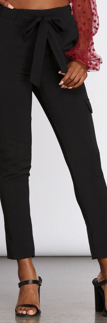 High Rise Tie Waist Tapered Pants provides a stylish start to creating your best summer outfits of the season with on-trend details for 2023!