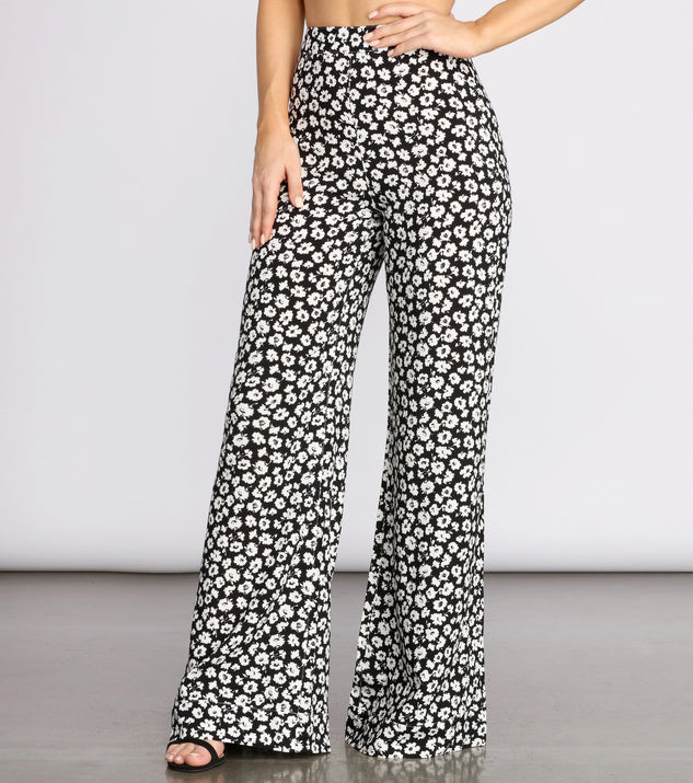 High Waist Ditsy Floral Printed Pants provides a stylish start to creating your best summer outfits of the season with on-trend details for 2023!
