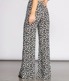 High Waist Ditsy Floral Printed Pants provides a stylish start to creating your best summer outfits of the season with on-trend details for 2023!