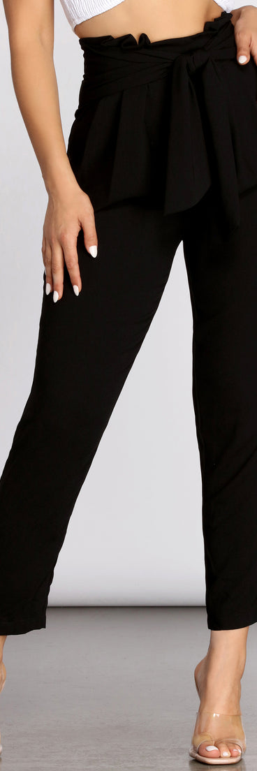 High Rise Tie Front Cropped Pants provides a stylish start to creating your best summer outfits of the season with on-trend details for 2023!