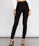 The Right Moves Skinny Pants provides a stylish start to creating your best summer outfits of the season with on-trend details for 2023!