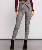 Fashionably Chic Plaid Skinny Pants provides a stylish start to creating your best summer outfits of the season with on-trend details for 2023!