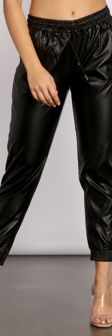 Casually Chic Faux Leather Joggers provides a stylish start to creating your best summer outfits of the season with on-trend details for 2023!