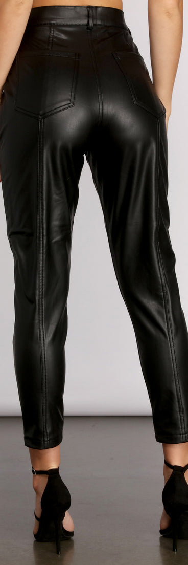 High Waist Faux Leather Skinny Pants provides a stylish start to creating your best summer outfits of the season with on-trend details for 2023!