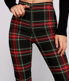 High Waist Plaid Zip Front Pants provides a stylish start to creating your best summer outfits of the season with on-trend details for 2023!