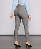 Glen Plaid Skinny Tapered Pants provides a stylish start to creating your best summer outfits of the season with on-trend details for 2023!