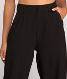 Casual-Chic Trouser Joggers provides a stylish start to creating your best summer outfits of the season with on-trend details for 2023!