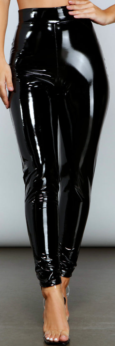 Up To No Good Latex Leggings is a trendy pick to create 2023 festival outfits, festival dresses, outfits for concerts or raves, and complete your best party outfits!