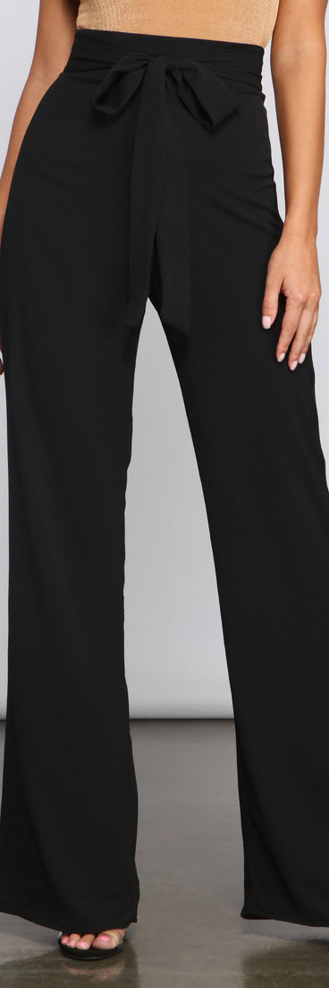 So Posh High Waist Flared Pants provides a stylish start to creating your best summer outfits of the season with on-trend details for 2023!