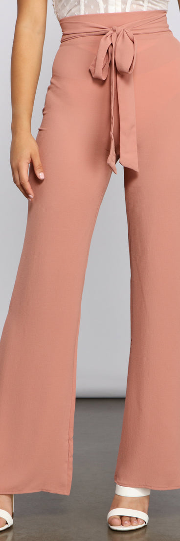 Trendy Tie-Waist Flared Pants provides a stylish start to creating your best summer outfits of the season with on-trend details for 2023!